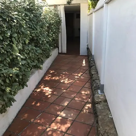 Casa Seminterrato Apartman Olbia